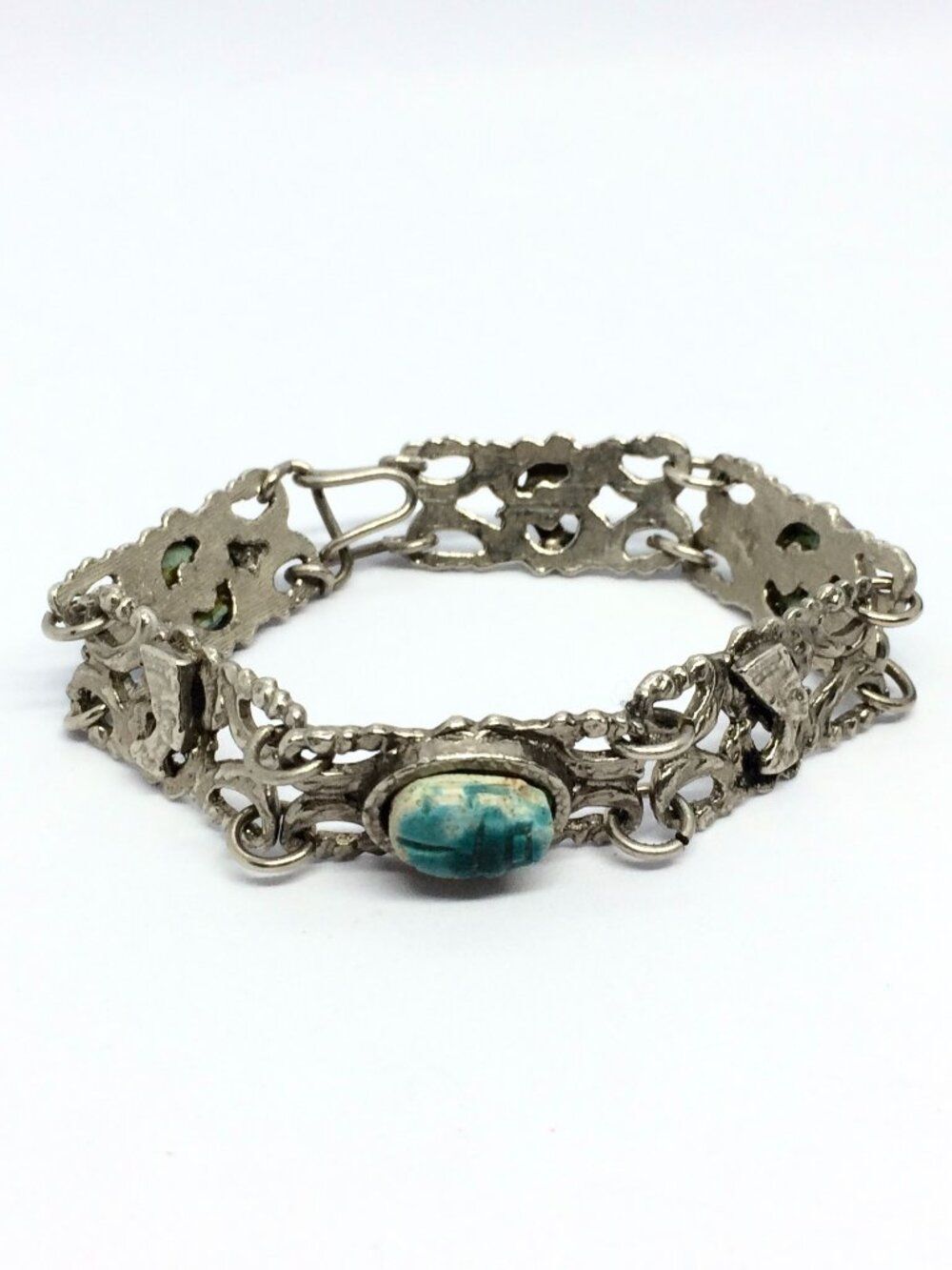 VINTAGE EGYPTIAN REVIVAL Scarab Bracelet Silver Tone Queen Nefertiti